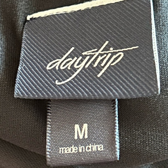 DAYTRIP BLOUSE - Picture 3 of 3